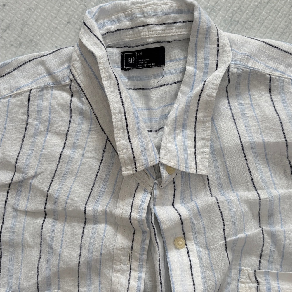GAP 100% Linen blue striped shirt